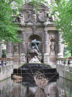 Photo Fontaine Médicis - voyage Paris