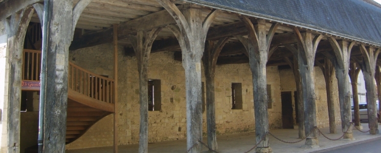 Photo La Halle des Cardeux - voyage Montrésor
