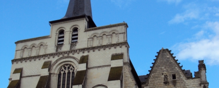 Photo L'église Notre Dame de Nantilly - voyage Saumur
